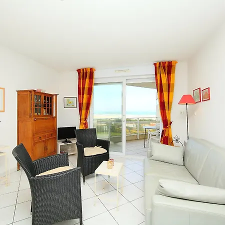 Apartment Grand Sud-4 By Interhome