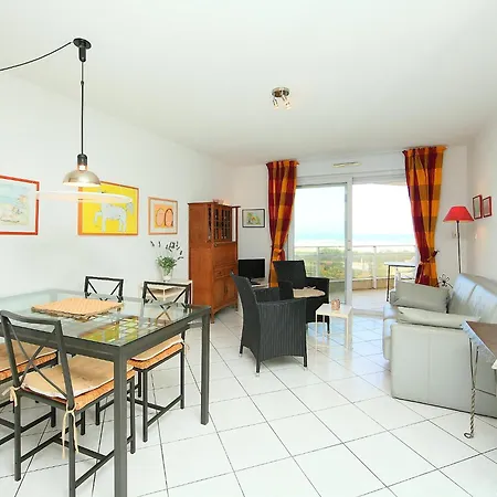 Apartment Grand Sud-4 By Interhome